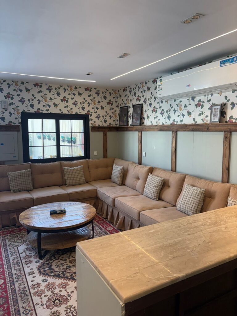 WhatsApp Image 2025-12-10 at 4.05.40 PM (1)