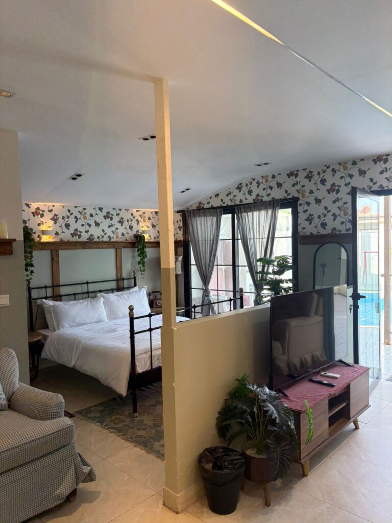 WhatsApp Image 2025-12-10 at 4.05.41 PM